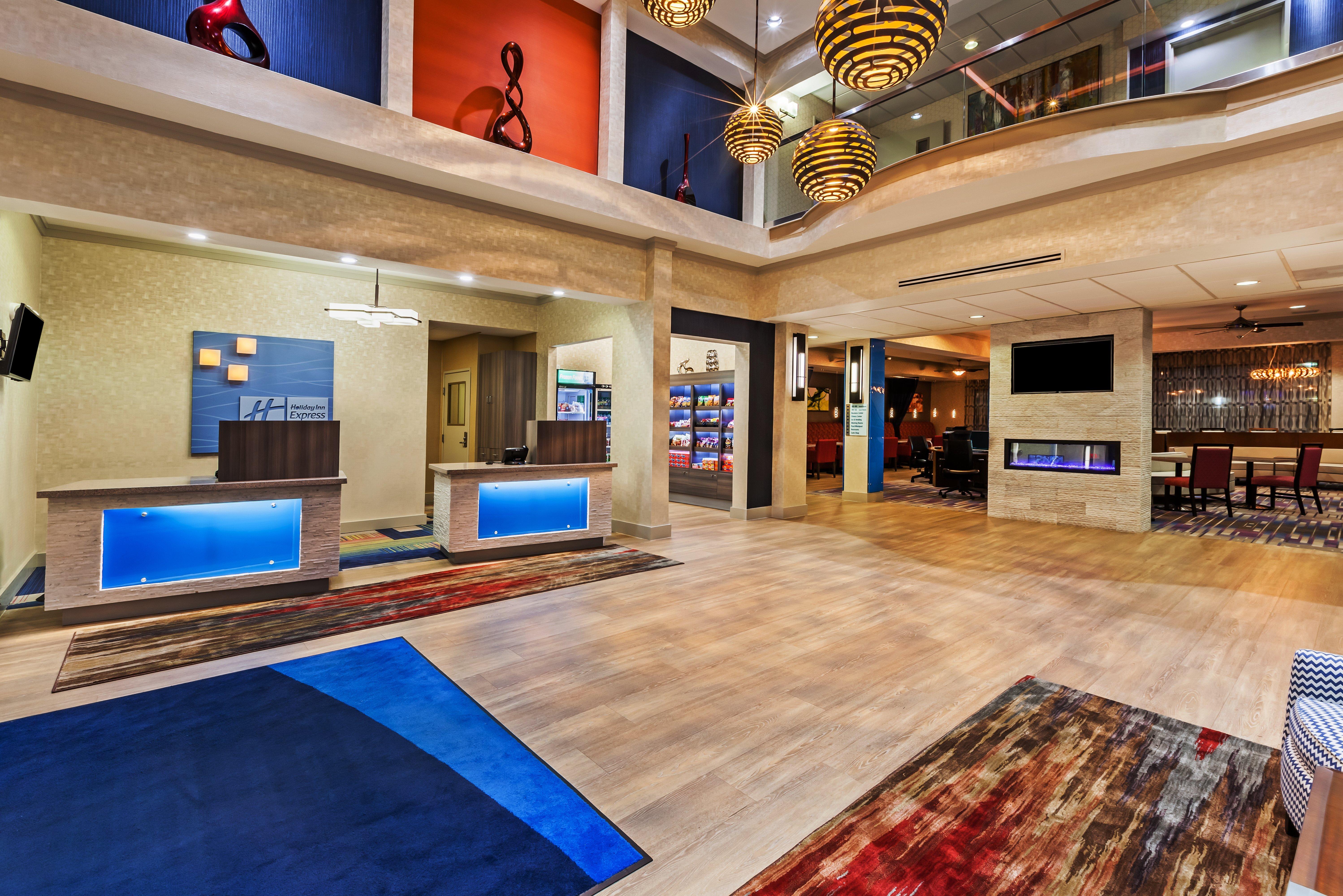 Holiday Inn Express & Suites Houston East By Ihg Esterno foto