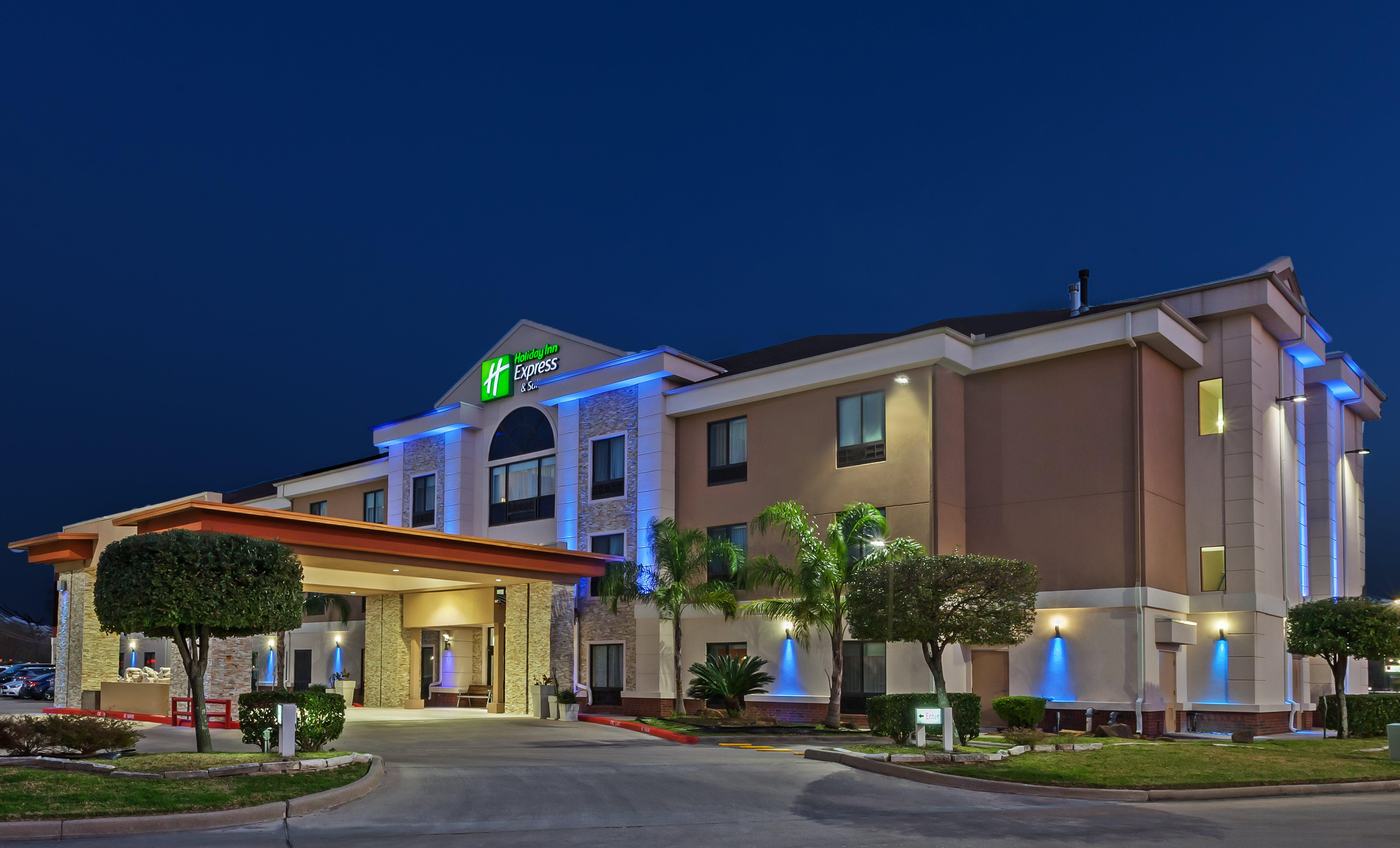 Holiday Inn Express & Suites Houston East By Ihg Esterno foto