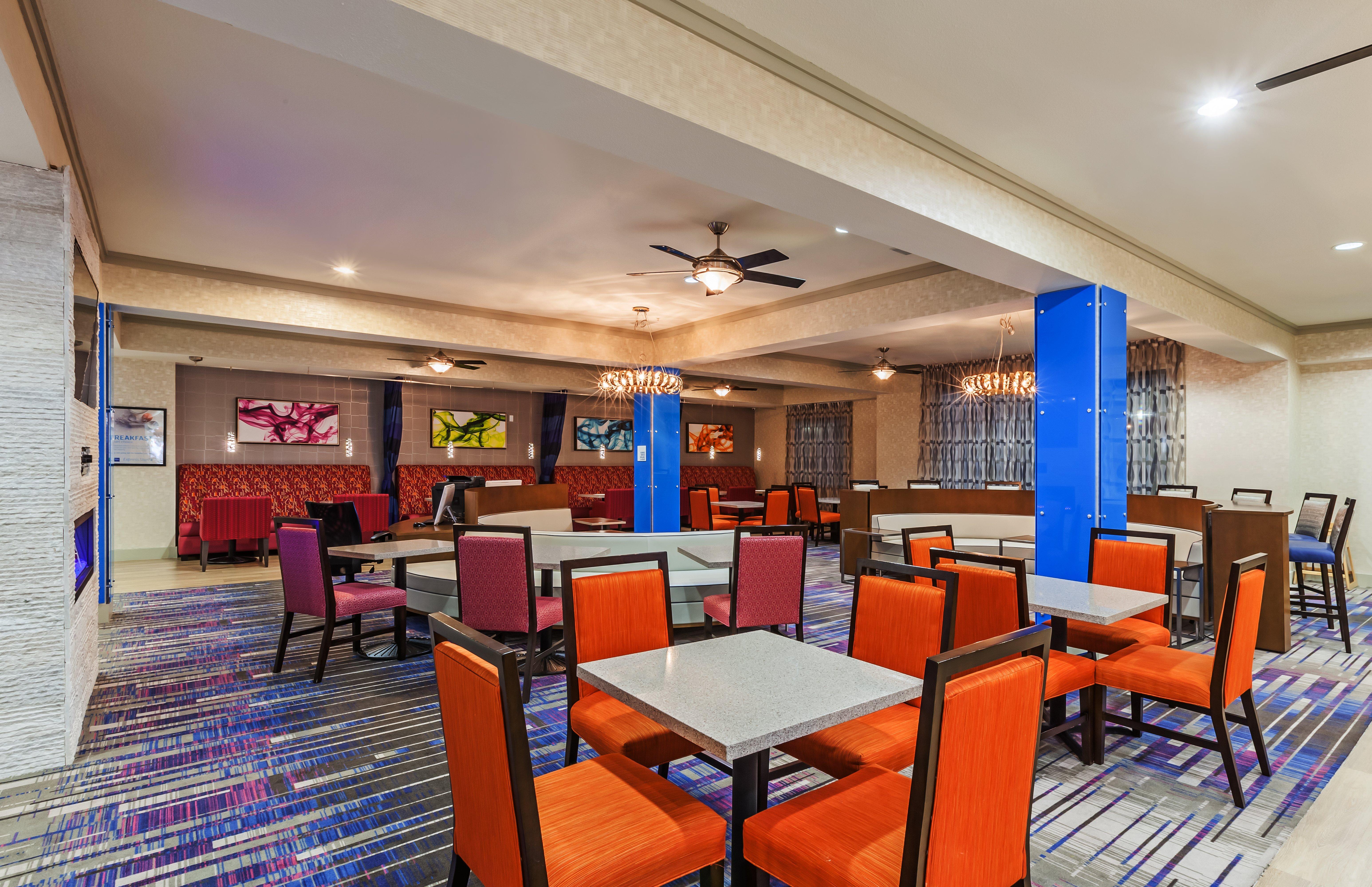 Holiday Inn Express & Suites Houston East By Ihg Esterno foto