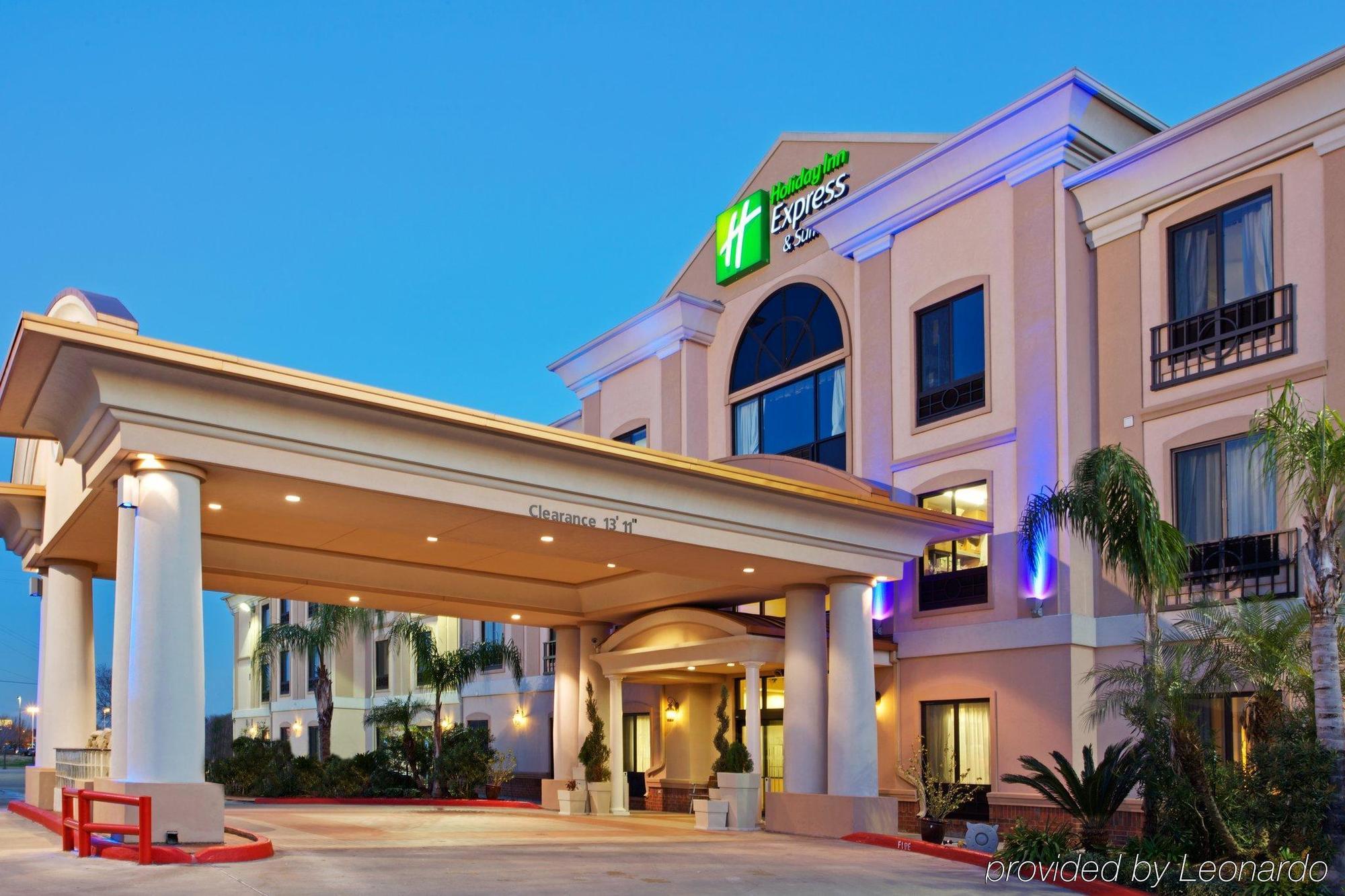 Holiday Inn Express & Suites Houston East By Ihg Esterno foto