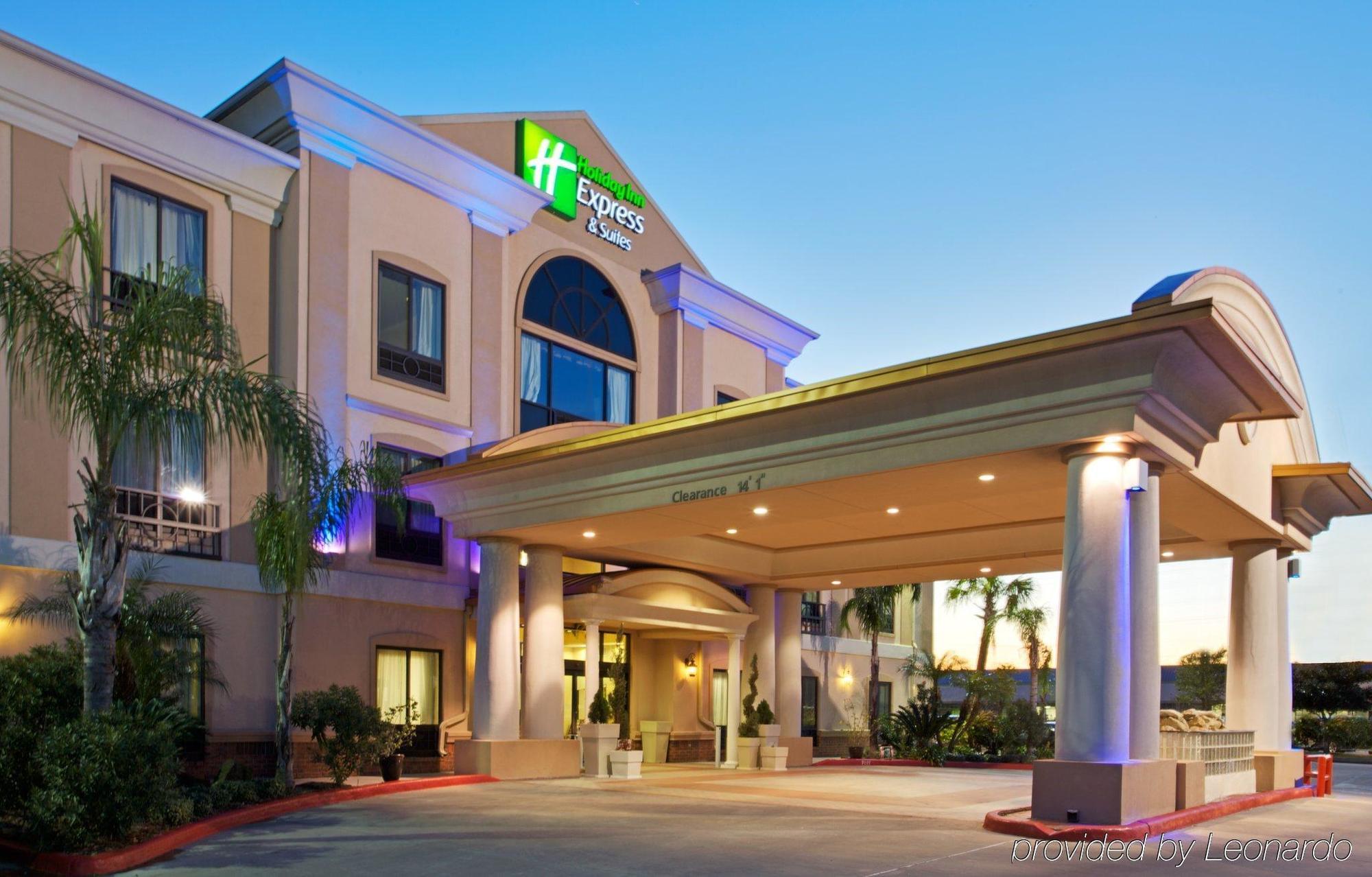 Holiday Inn Express & Suites Houston East By Ihg Esterno foto