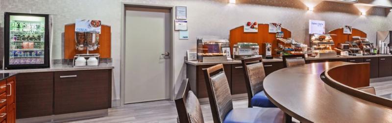 Holiday Inn Express & Suites Houston East By Ihg Esterno foto